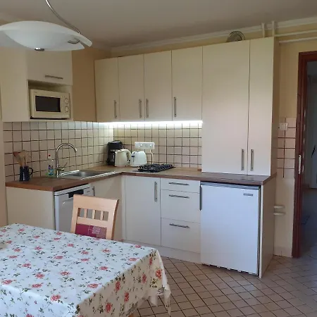Csilla Haus Apartment Bük